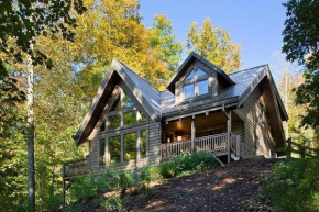 Horsin' Around - Romantic Pet-Friendly Cabin with Hot Tub
